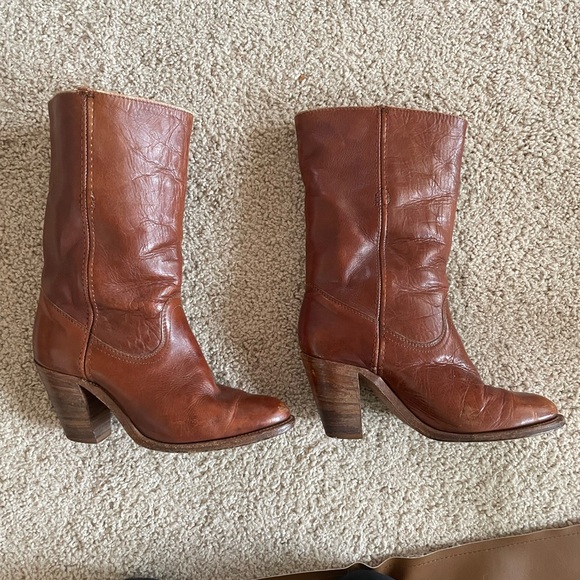 FRYE Vintage Mid-Height Cowboy Boots in Brown Leather - Picture 6 of 14